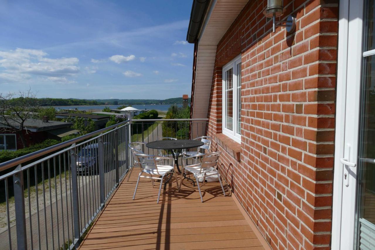 Апартаменты Haus Am Deich Feriendomizil Mit Balkon Бабе Экстерьер фото